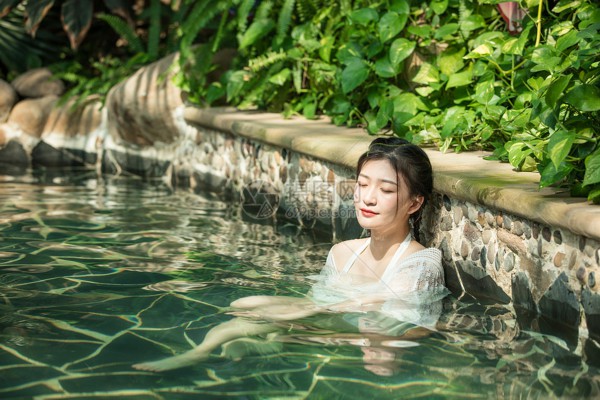 汉口蒸桑拿馆,一蒸解千愁,你的健康小助手! 汉口蒸桑拿馆,一蒸解千愁,你的健康小助手!